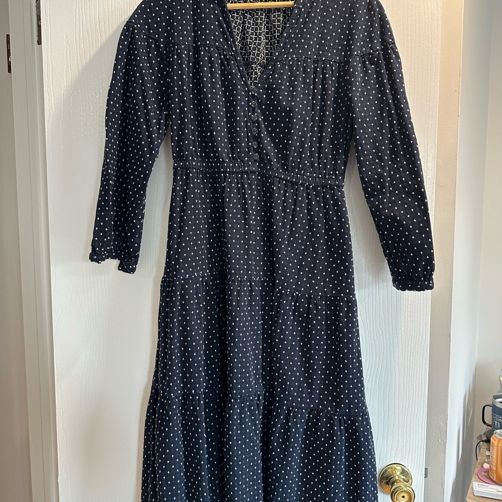 Madewell Dobby V-Neck Tiered Midi Dress in size M - Picture 3 of 6